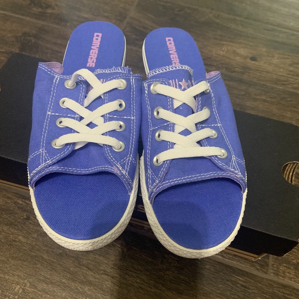 Converse Slip On Sneakers - Womens 10